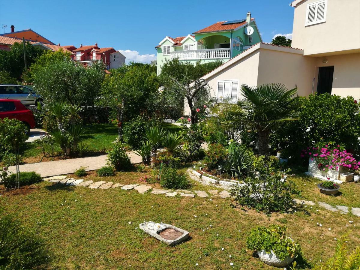 Olive Grove Apartment Vodice Exterior photo