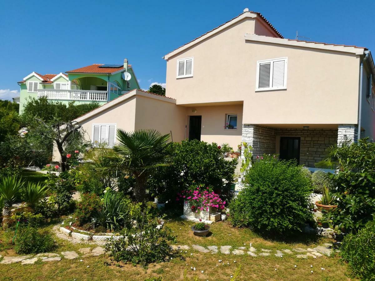 Olive Grove Apartment Vodice Exterior photo