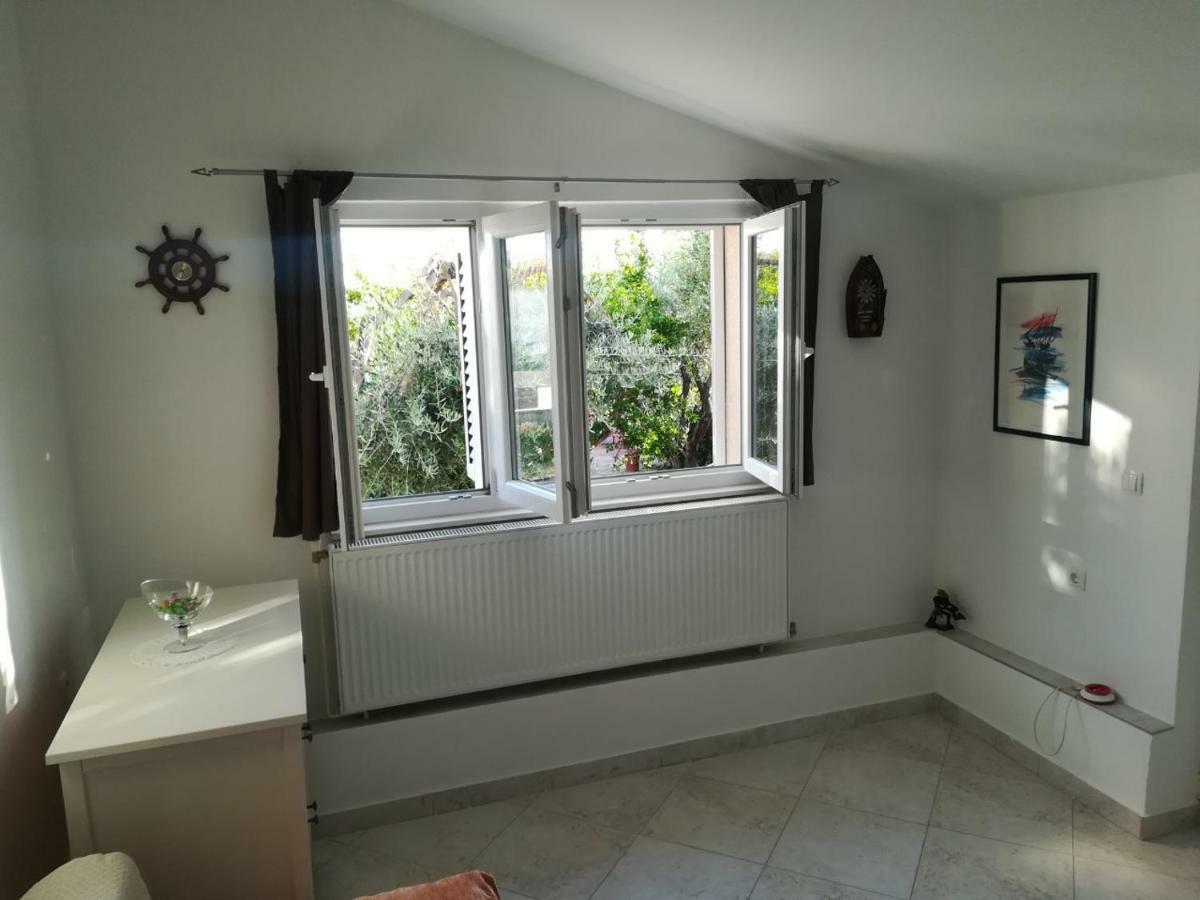 Olive Grove Apartment Vodice Exterior photo